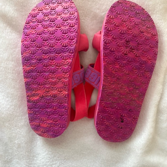 UGG Bright Pink Sandals - Picture 3 of 5